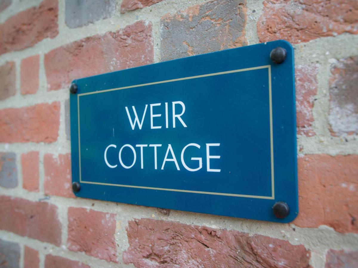 Weir Cottage Maidstone Exterior foto